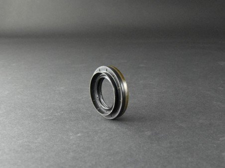 Bague d’Étanchéité Sortie de Boîte Côté Droit Clio 3 RS