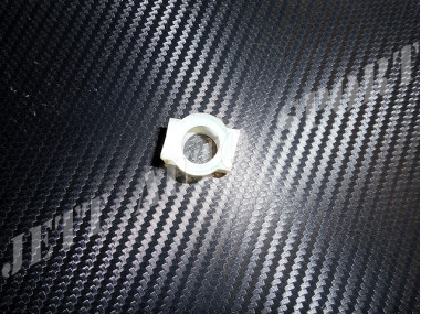 Manchon de Biellette de Commande de Boite de Vitesse 5 Gt Turbo / Clio 16s - 77 00 743 133 Manchon de Biellette de Commande de Boite de Vitesse 5 Gt Turbo / Clio 16s - 77 00 743 133