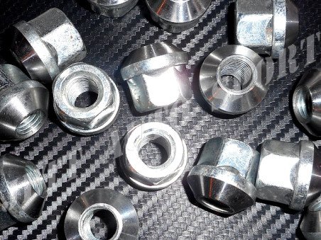 Pack Élargisseurs 16mm et Visserie pour Jantes Speedline GrA 16 pouces