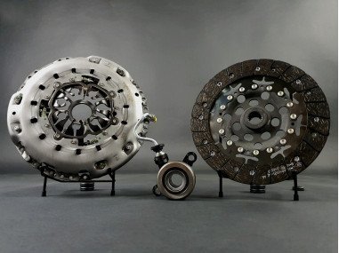 pack-performance-embrayage-volant-moteur-allege-megane-2-rs-jas