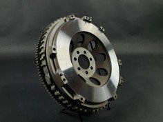 volant-moteur-acier-nitrure-megane-2-rs-7-4kg-3-4-avant-jas