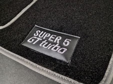 Tapis de Sol Broderie Grise 5 Gt Turbo (av + ar)
