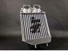 Vue de face échangeur aluminium gros volume intercooler Renault 5 GT Turbo JAS Engineering