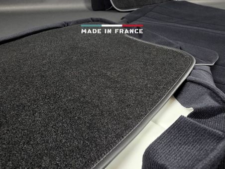 Housses de Sièges R5 Alpine Turbo Noir Côtelé avec Passepoil (set complet) Housses de Sièges R5 Alpine Turbo Noir Côtelé avec Passepoil (set complet)