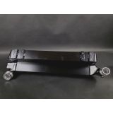 Intercooler alu noir Megane 3 RS vue de dessus epaisseur du faisceau et pattes de fixation soudées TIG