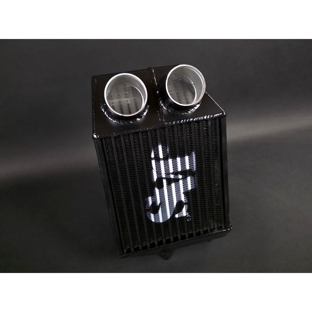 Échangeur Air Air Épaisseur d'Origine tout Aluminium Noir Satiné Entrée et Sortie JAS Engineering - 5 Gt Turbo / R11 Turbo