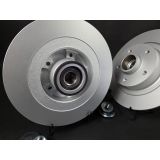 Disques de frein arrière complets - Gros plan sur les roulements et bagues ABS Renault Megane 4 GT Sélection JAS